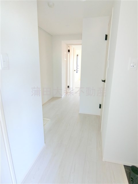 WHARFワーフ蒲田westの内装