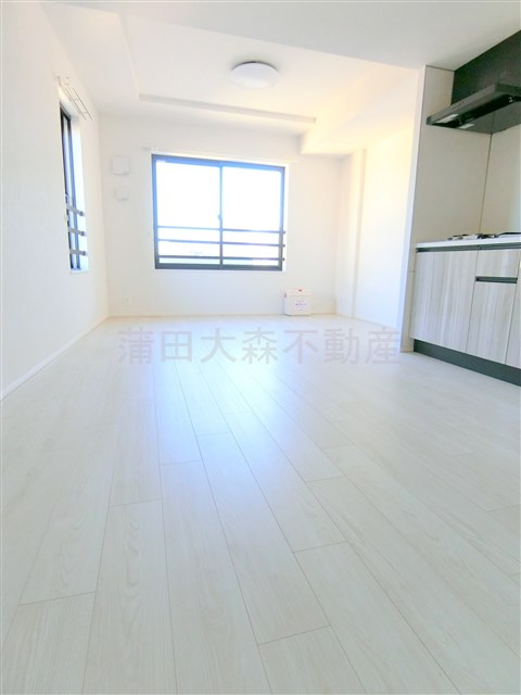 WHARFワーフ蒲田westの居間・リビング|LDK10.7帖