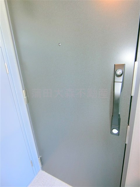 WHARFワーフ蒲田westの玄関