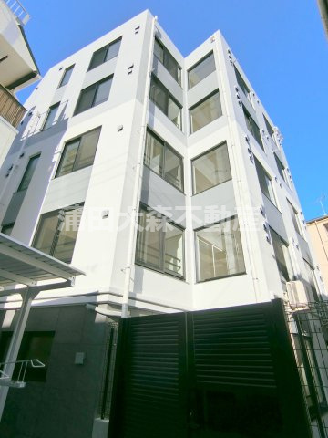 WHARFワーフ蒲田westの外観