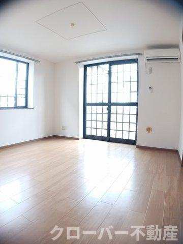 ハイランドさぬき　Ａの居間・リビング