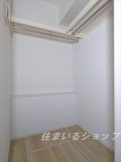 広島市安佐北区亀山３丁目のアパートの収納|ウォークインクローゼット