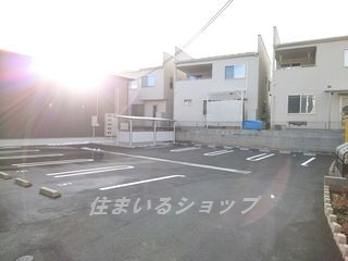 広島市安佐北区亀山３丁目のアパートの駐車場