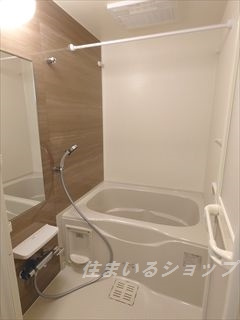 広島市安佐北区亀山３丁目のアパートの浴室|追い焚き・浴室暖房乾燥機あり
