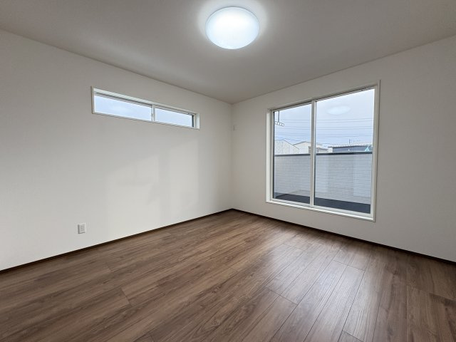 【寝室】 | 本庄市西五十子第２期　ワイウッドコート　新築戸建　全7区画　1号棟