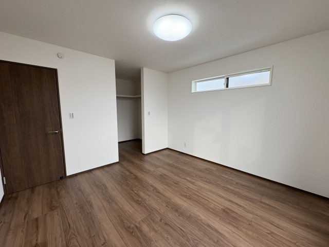 【寝室】 | 本庄市西五十子第２期　ワイウッドコート　新築戸建　全7区画　1号棟