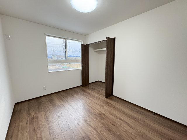 【洋室】 | 本庄市西五十子第２期　ワイウッドコート　新築戸建　全7区画　1号棟