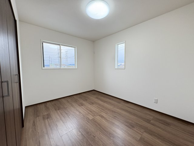 【寝室】 | 本庄市西五十子第２期　ワイウッドコート　新築戸建　全7区画　1号棟