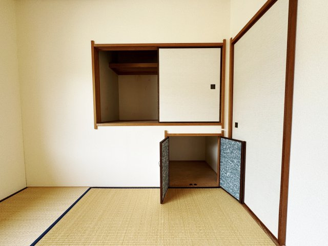 中通メゾネットの収納