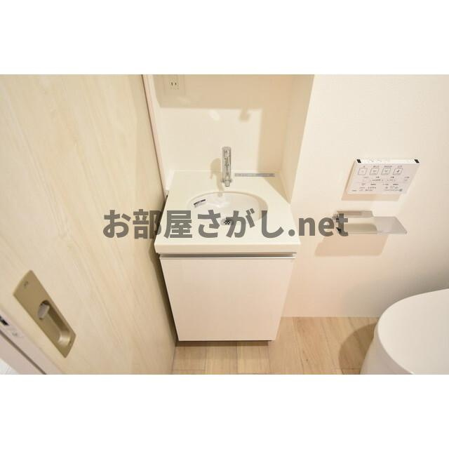 モダンテラス早稲田の独立洗面台|過ごしやすい室内です