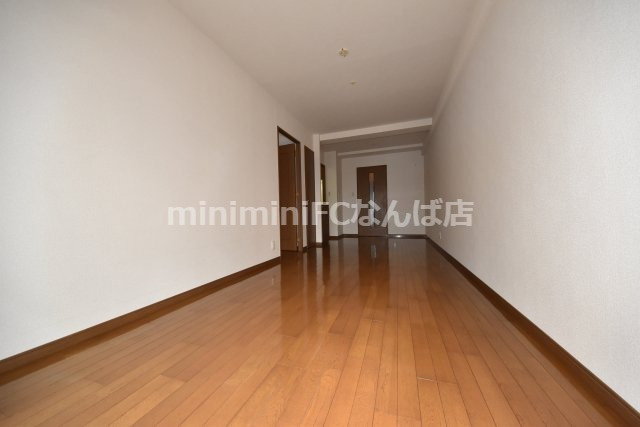 リーガル北心斎橋