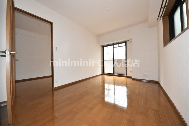 リーガル北心斎橋の寝室|参考写真