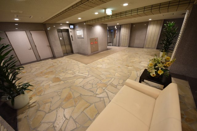 リーガル北心斎橋のエントランス