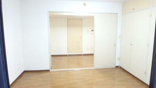 菱和パレス大森西の居間・リビング