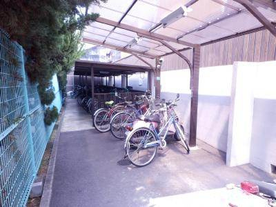 デトムワン烏丸五条の駐車場|駐輪場