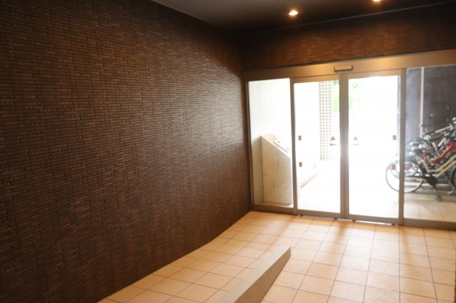 コートシャインのエントランス