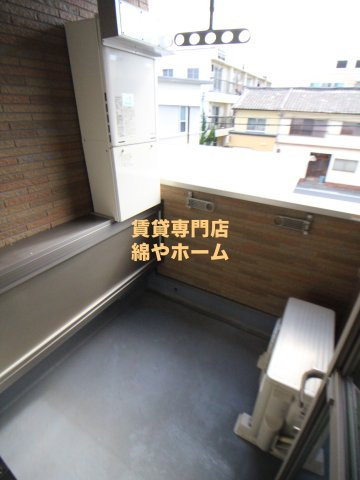 ココ・クロヌのバルコニー|広々としたバルコニーです