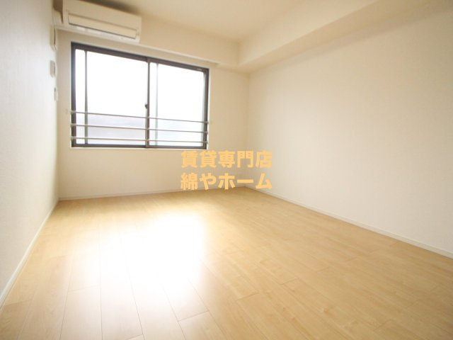 ココ・クロヌの洋室|きれいな洋室です