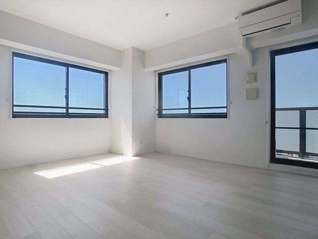 ロイヤルパークス大名の居間・リビング