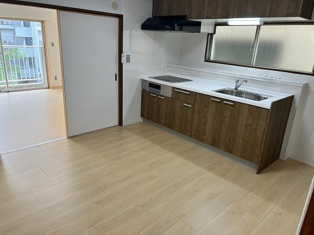 【キッチン】 | ロイヤルコーポ