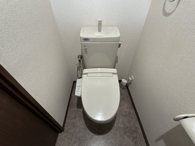 ハイライズ東雲のトイレ