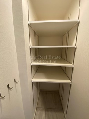 【設備】 | エステムコート中之島ＧＡＴＥⅡ | 玄関には収納力のあるシューズインクロークがあります！