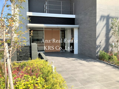 【エントランス】 | エステムコート中之島ＧＡＴＥⅡ | 緑豊かなオシャレなエントランス♪