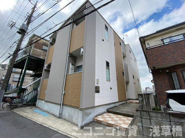 stage青井の外観