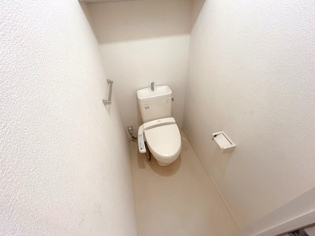 Strawberry fields 吐夢 五番館のトイレ|※他号室の写真となります。