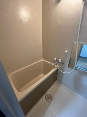【浴室】 | 事務所相談可能～最上階角部屋