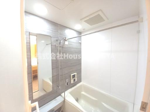 インペリアル新神戸の浴室