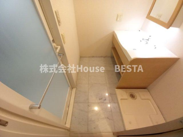 インペリアル新神戸の洗面所