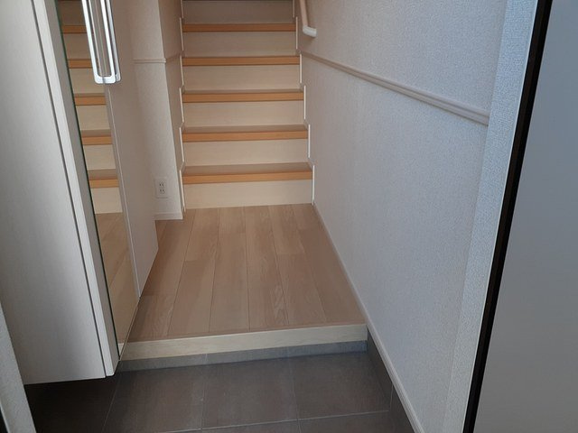 サンピラーの玄関