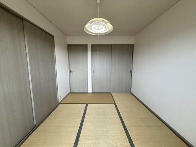 ピア・ルミナス2番館の寝室