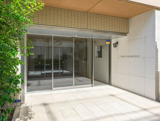 【エントランス】 | TRADIS東十条