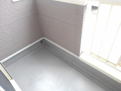 【バルコニー】 | グラース | 外からの目が気にならないバルコニーで洗濯物が干せます