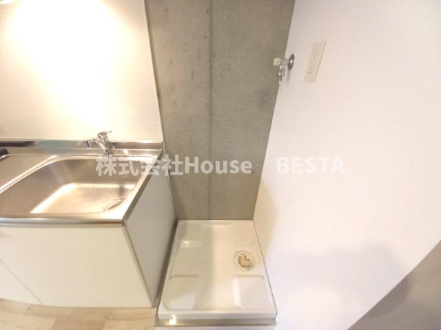 イーストヴィレッジ三宮の洗面所