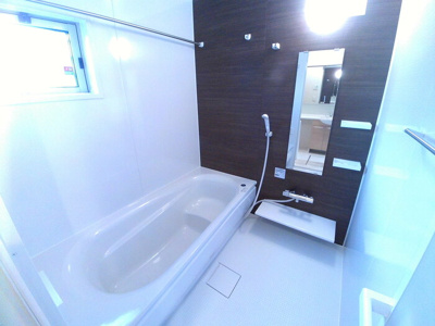 【浴室】 | ラヴィクレール