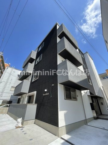 九条ソリティアの外観