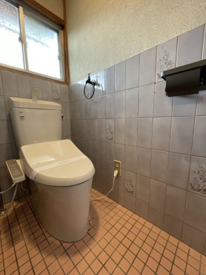 【トイレ】 | 見世１丁目 | プライベート空間として機能や内装にこだわった、優しい雰囲気のトイレはリラックス空間へ。