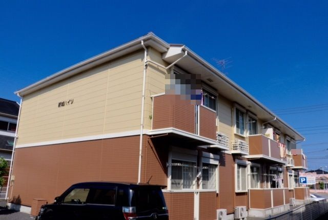 新城ハイツの外観