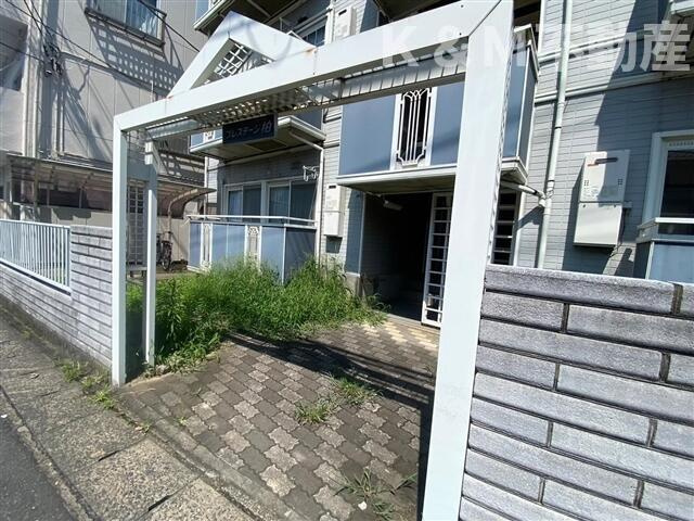 プレステージ柏のエントランス| 