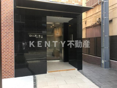 【エントランス】 | カトル・ナフ新美 | 建物の内部です