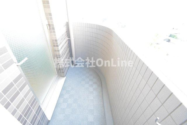 プレミアム菱屋西のバルコニー