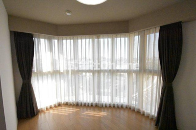 【洋室】 | プレミアム菱屋西