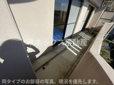 【玄関】 | サングリーン藤沢II | 同タイプのお部屋の写真。現況を優先します。