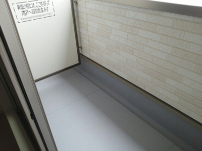 【バルコニー】 | ラ・ルーチェ | 開放的で明るい空間を演出してくれるバルコニーです