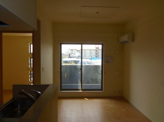 グレイス・ヴィラの居間・リビング|ゆったりとした居間です