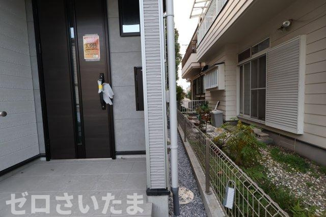 《仲介手数料無料》西区大字内野本郷929-16(全1戸)新築一戸建てリガーレの玄関|撮影日 2025年12月1日 16:00 晴れ