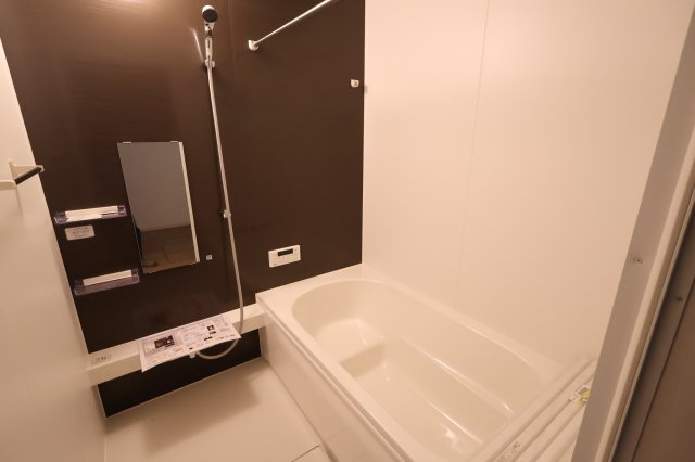 《仲介手数料無料》西区大字内野本郷929-16(全1戸)新築一戸建てリガーレの浴室|撮影日 2025年12月1日 16:00 晴れ